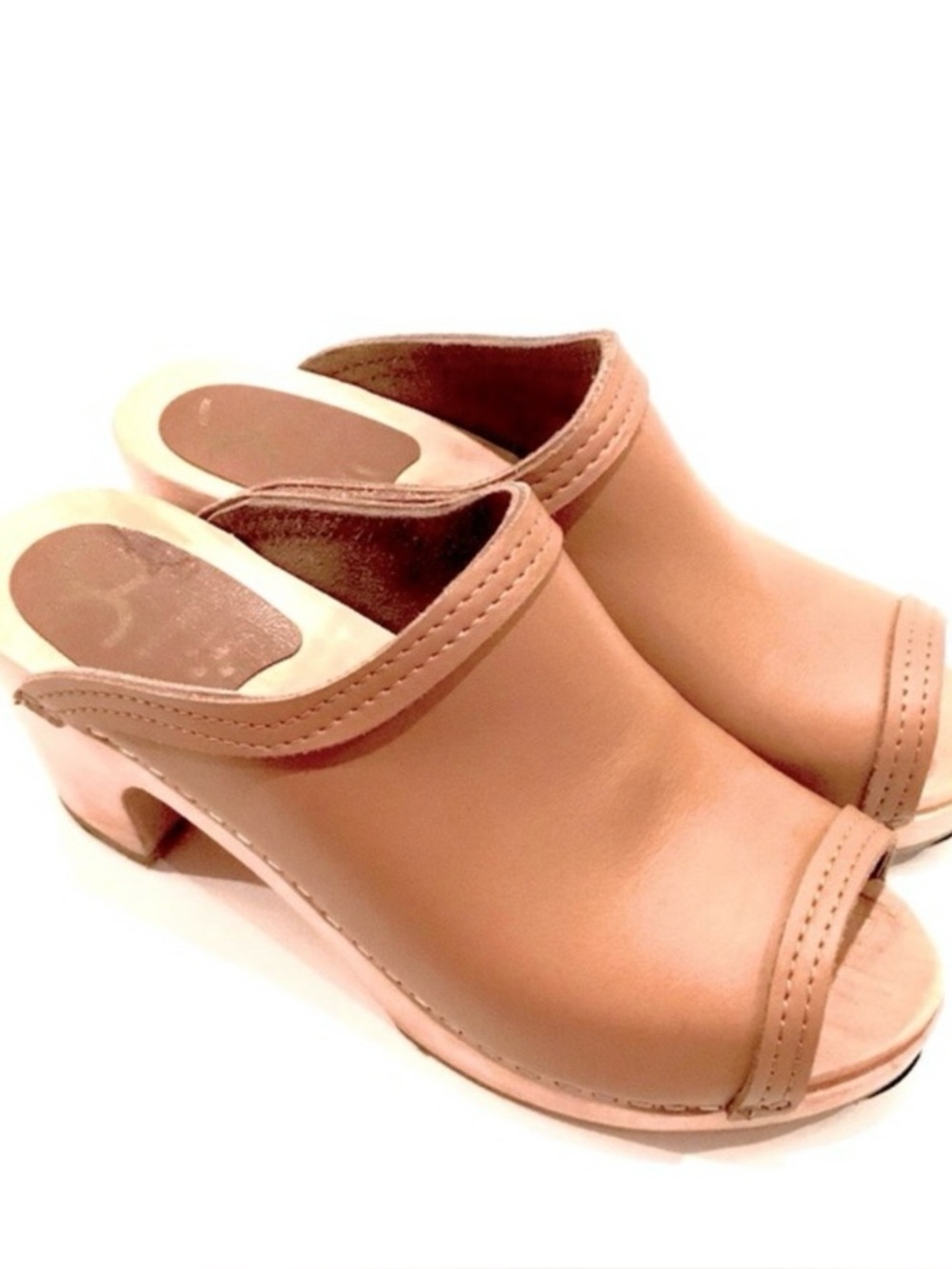 Cape Clogs Natural Leather Flicka Wood Heel Swedish Clogs Size EU: 38  US: 7.5